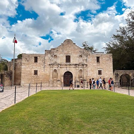 Intercontinental San Antonio Riverwalk By Ihg Exterior photo